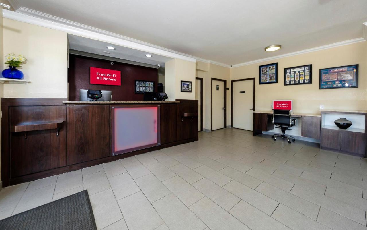 Red Roof Inn Arlington - Entertainment District Exterior foto